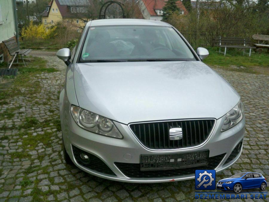 Ansamblu stergatoare seat exeo 2010